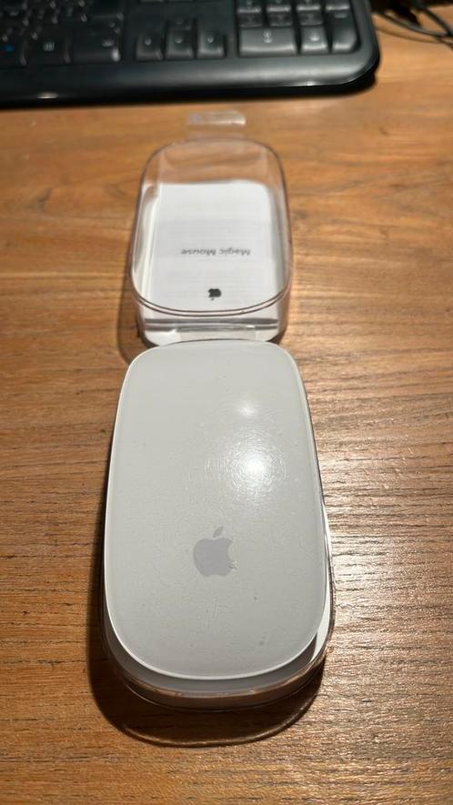 Apple Magic Mouse, Computers en Software, Muizen, Gebruikt, Muis, Draadloos, Ophalen of Verzenden