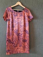 jurk, glanzend stofje Melvin, mt 44, Kleding | Dames, Jurken, Overige kleuren, Melvin, Maat 42/44 (L), Ophalen of Verzenden
