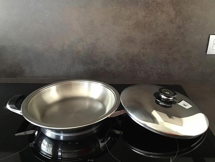 Casserole-rôtissoire inox de la marque AMC, Huis en Inrichting, Keuken | Potten en Pannen, Gebruikt, Koekenpan of Braadpan, Inox