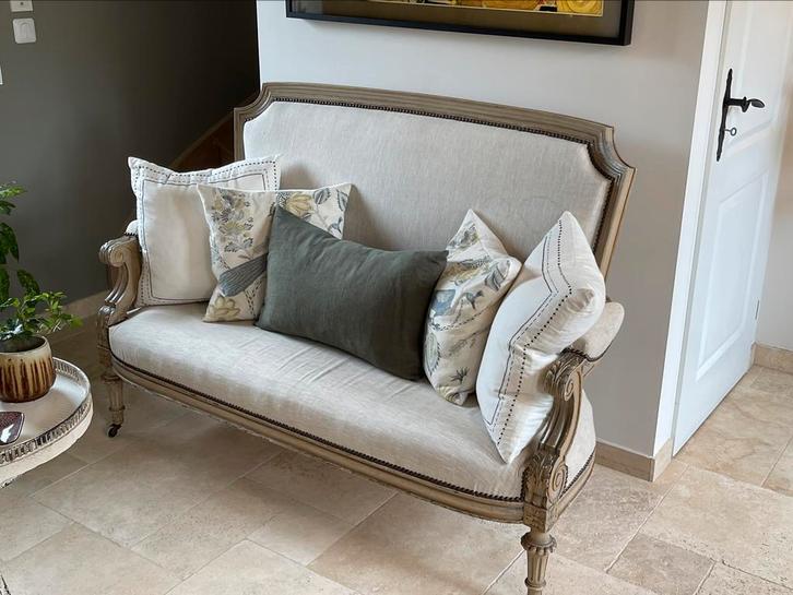 Napoleon III bank uit die periode in zeer goede staat, Antiek en Kunst, Antiek | Meubels | Stoelen en Sofa's, Ophalen