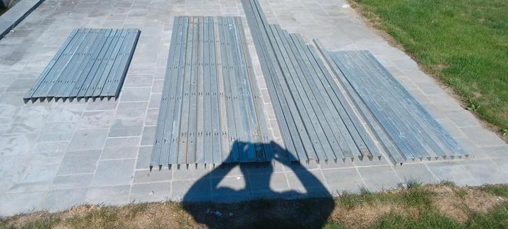 Galvanise u profielen, Doe-het-zelf en Bouw, IJzerwaren en Bevestigingsmiddelen, Zo goed als nieuw, Ophalen