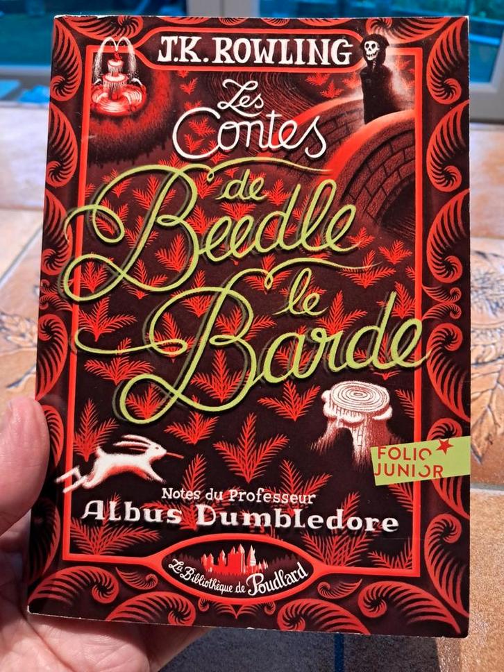Les contes de Beedle le Barde - J.K.Rowling, Boeken, Kinderboeken | Jeugd | 10 tot 12 jaar, Zo goed als nieuw, Fictie, Ophalen of Verzenden