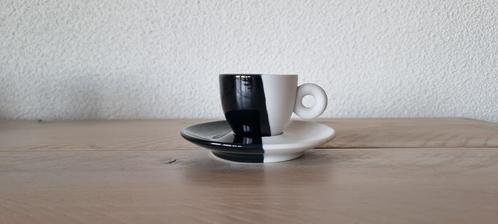 illy espressokopje Jannis Kounellis, Huis en Inrichting, Keuken | Servies, Nieuw, Kop(pen) en/of Schotel(s), Ophalen of Verzenden