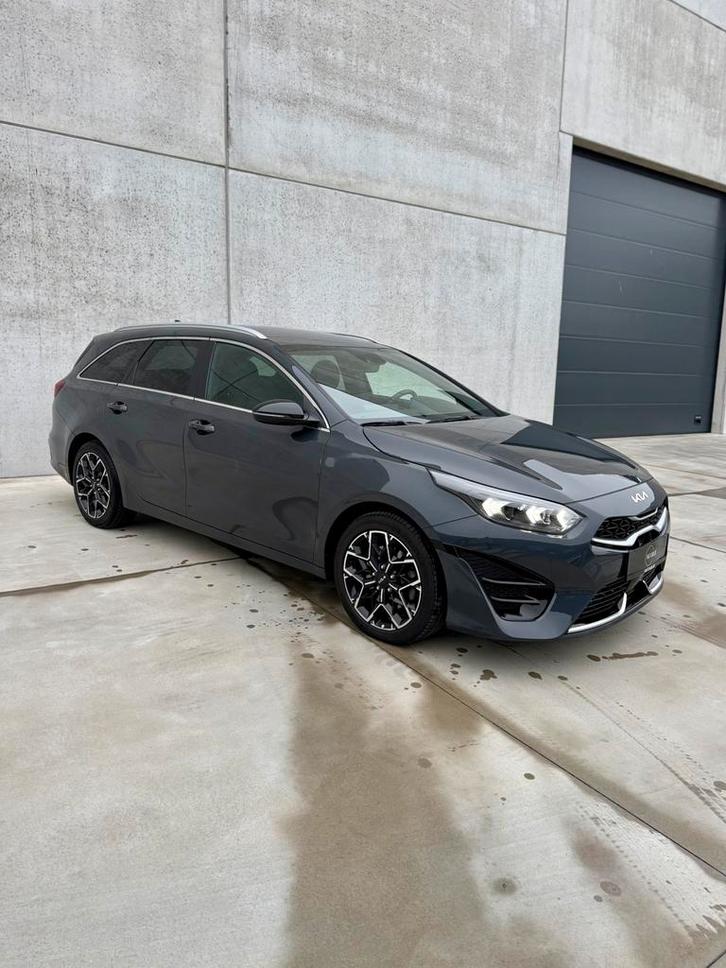 KIA CEED SW/GT-Line/Automatique/11-2023, Autos, Kia, Entreprise, Achat, (Pro) Cee d, ABS, Caméra de recul, Phares directionnels