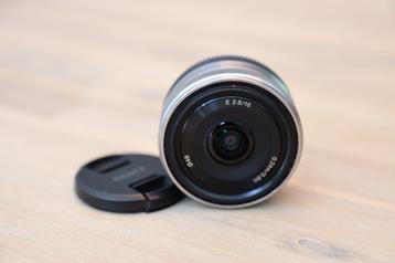  Sony E 16mm f/2.8 Pancake — Compact, scherp beschikbaar voor biedingen