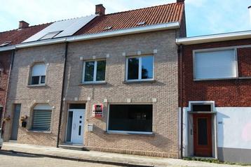 Woning te huur in Roeselare, 3 slpks beschikbaar voor biedingen