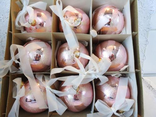 Kerstballen glas vintage roze strepen 9 stuks✨💎😍💑🤗🎁, Diversen, Kerst, Zo goed als nieuw, Ophalen of Verzenden