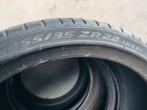 255/35r22 99y Pirelli 70€ per stuk mét plaatsen 2553522, Auto-onderdelen, Ophalen of Verzenden