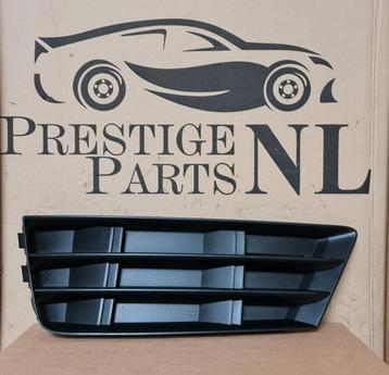 Voorbumper Rooster Audi A4 B9 8W Links 8W0807681B Origineel beschikbaar voor biedingen