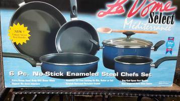 Sistram nieuwe 6-delige pannenset tefal antiaanbaklaag  beschikbaar voor biedingen