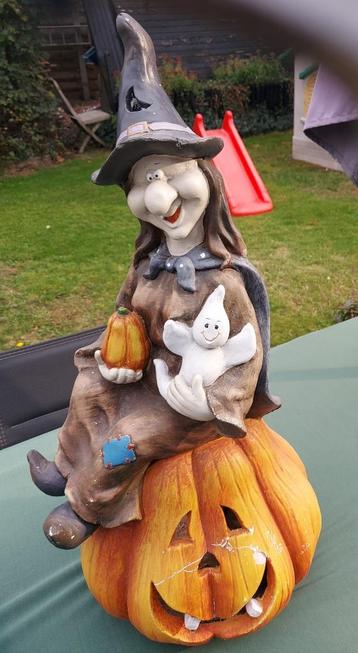 Halloween beeld. beschikbaar voor biedingen