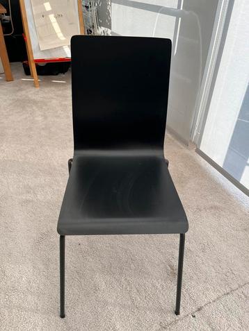 Zwarte Ikea stoelen (4 stuks)