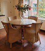 Ronde keukentafel met 4 Lloyd Loom stoelen, Huis en Inrichting, Ophalen, Gebruikt, Rond, Grenenhout