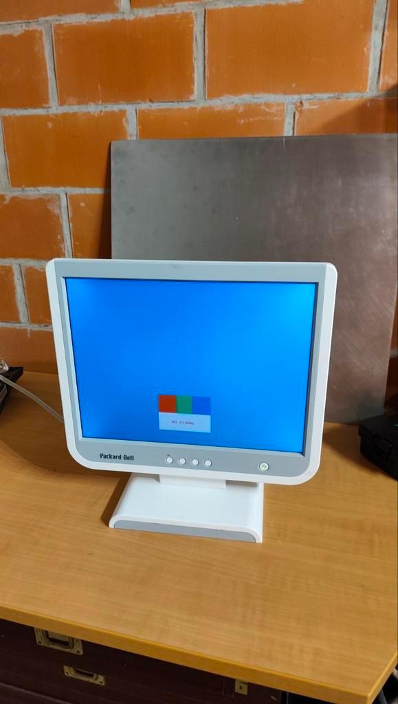 Vintage Packard Bell FT500 Monitor (2003), Computers en Software, Apple Desktops, Ophalen of Verzenden