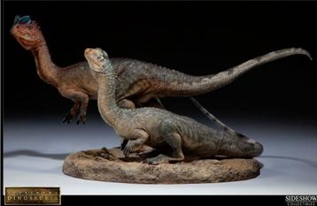 GEZOCHT Sideshow dinosauria beschikbaar voor biedingen