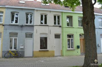 Woning te huur in Kortrijk, 2 slpks beschikbaar voor biedingen