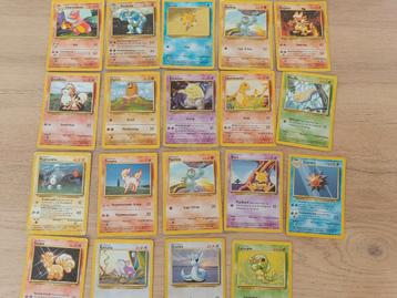 Lot de cartes Pokémon - set de base en néerlandais, Enlèvement ou Envoi, Comme neuf