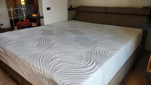 Box spring met super matras., Huis en Inrichting, Slaapkamer | Boxsprings, Gebruikt, Tweepersoons, Ophalen