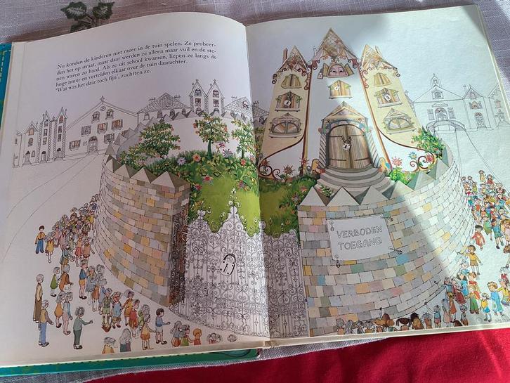 2 Boeken luistersprookjes:Willem Tell -De Reus, Boeken, Kinderboeken | Jeugd | 10 tot 12 jaar, Zo goed als nieuw, Ophalen of Verzenden