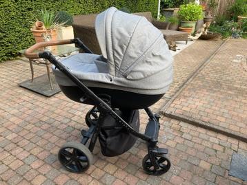 kinderwagen quax beschikbaar voor biedingen