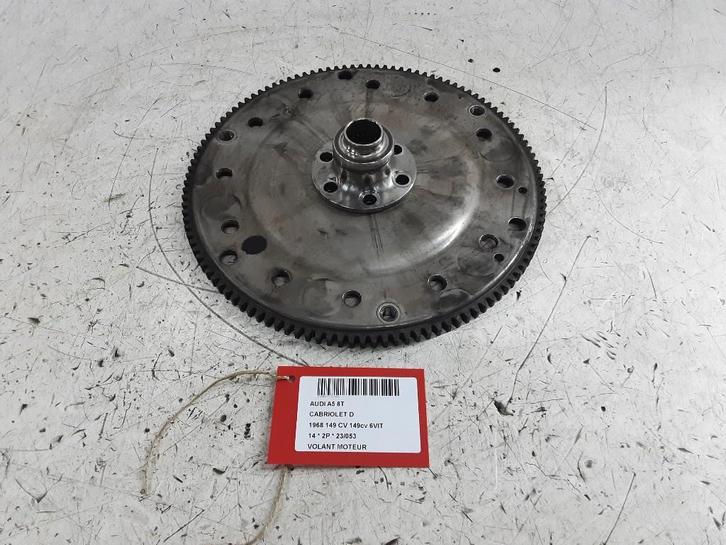 VLIEGWIEL Audi A5 Cabrio (8F7) (03G105323AH), Auto-onderdelen, Motor en Toebehoren, Audi, Gebruikt