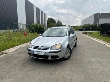 VW GOLF V - 5DEURS - 1.4Benzine - 155DKM - Gekeurd&Garantie