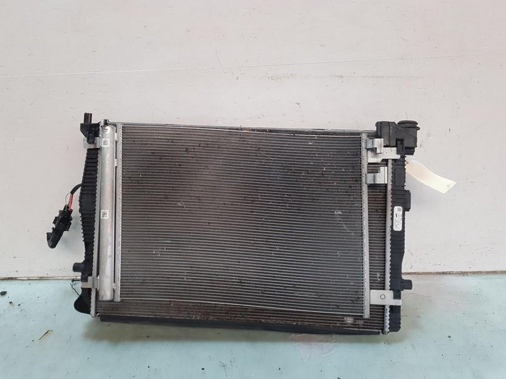 RADIATEUR COMPLEET Volkswagen Caddy Cargo V (SBA / SBH), Gebruikt, Volkswagen