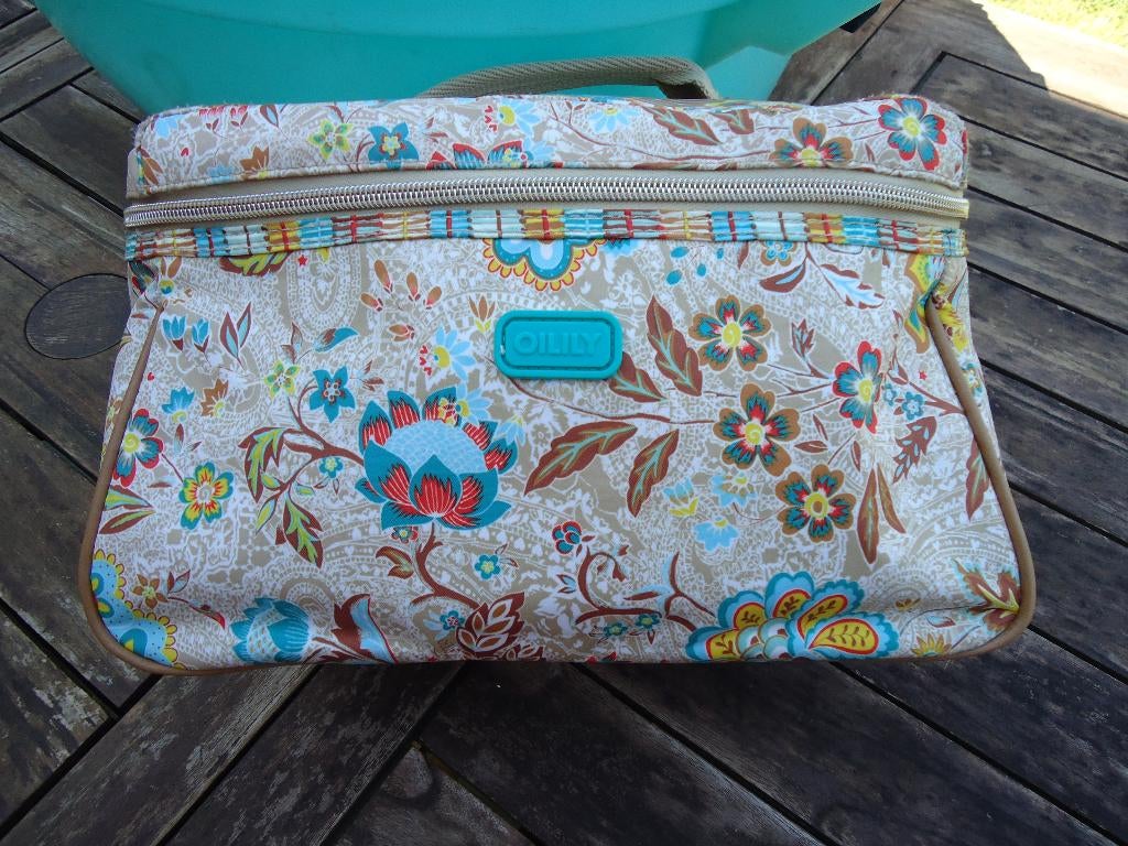 OILILY TOILETTAS, Ophalen, Zo goed als nieuw, Overige kleuren, Dame