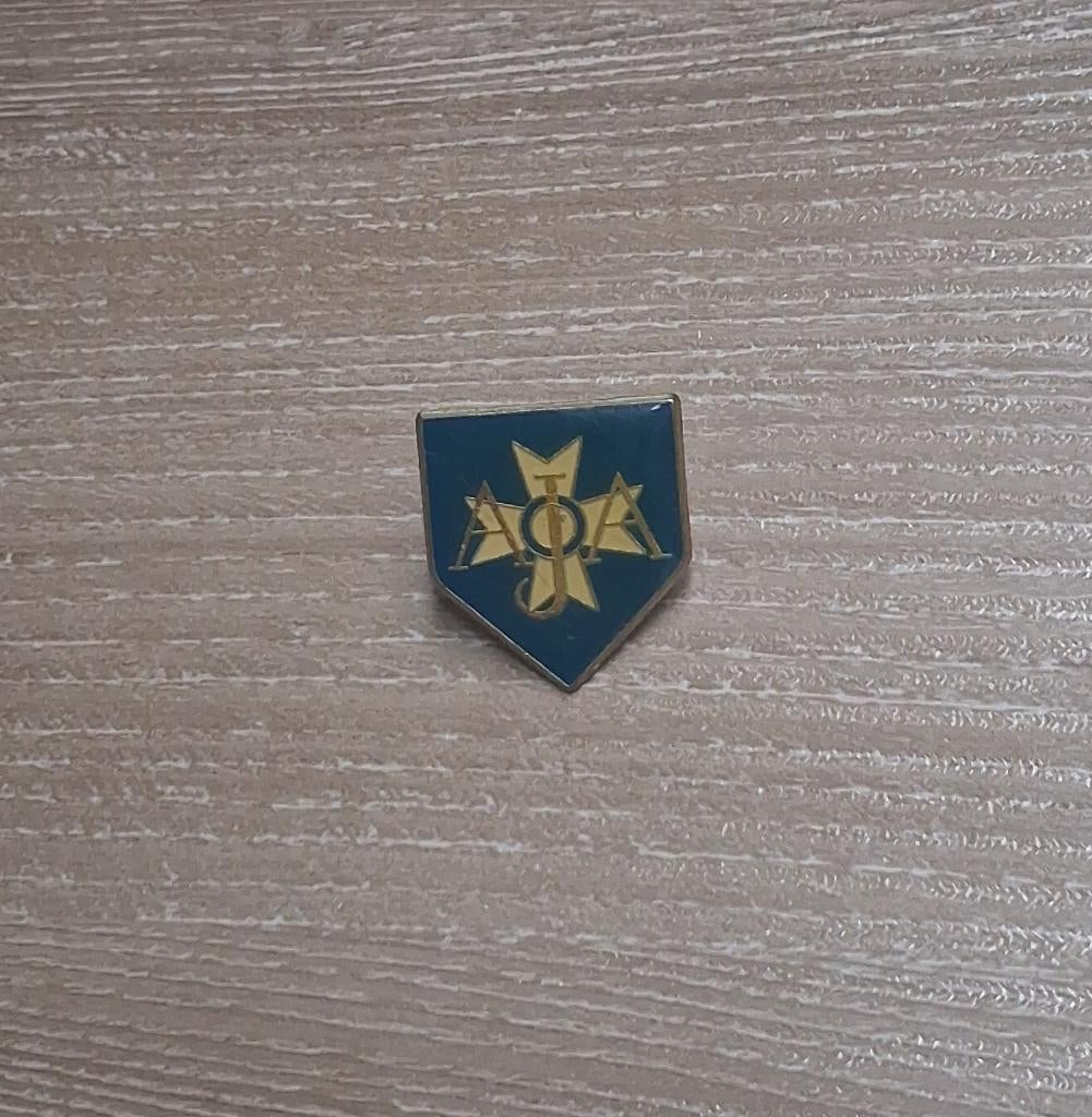 PIN - AJA - AJ AUXERRE - FOOTBALL - VOETBAL, Collections, Envoi, Utilisé, Sport, Insigne ou Pin's