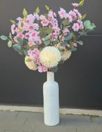 Witte vaas met kunstbloemen, Ophalen of Verzenden