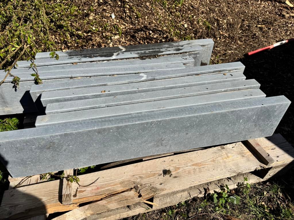 Blauwe hardsteen dorpels, Ophalen, Nieuw