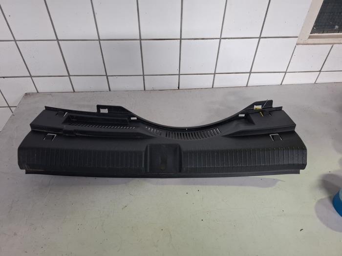 Revêtement coffre d'un Volkswagen Polo, Autos : Pièces & Accessoires, Habitacle & Garnissage, Volkswagen, Utilisé, 3 mois de garantie