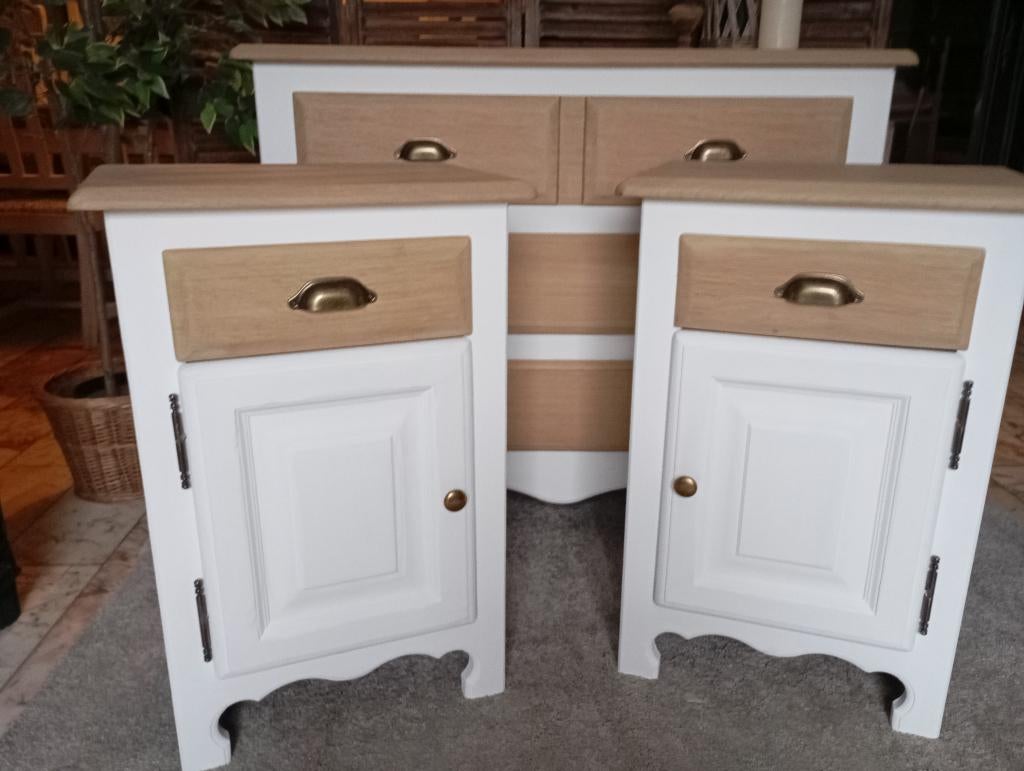 Tables de chevet, Enlèvement