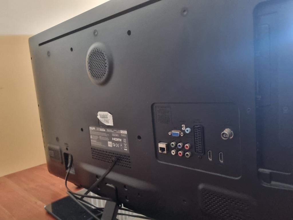 TV Phillips 32 inch, Audio, Tv en Foto, Televisies, Ophalen, Philips, Gebruikt, 80 tot 100 cm