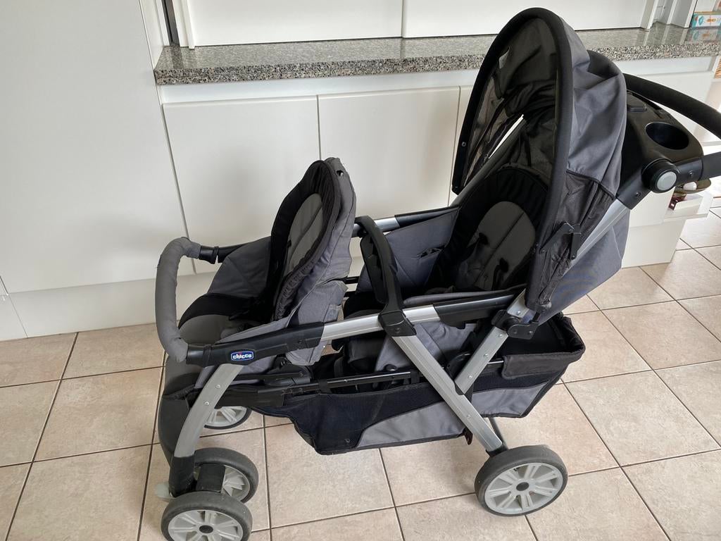 Opvouwbare dubbele/ tweeling buggy, Ophalen, Gebruikt