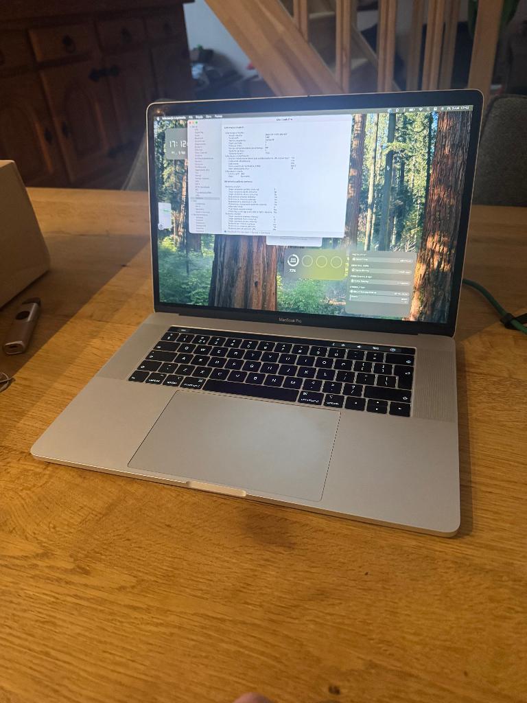 Apple macbook pro 16gb ram i9 1tb, Computers en Software, Ophalen, 1 TB of meer, 2 tot 3 Ghz, Zo goed als nieuw