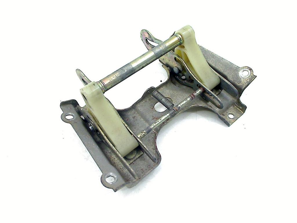 BUDDYSEAT SCHARNIER ST 1300 Pan European (ST1300 ST1300A), Dhr. S. di Majo, Gebruikt, Info@cama-motorparts.nl, P.J. Troelstraweg 8 8
3144 CX  MAASSLUIS, NL