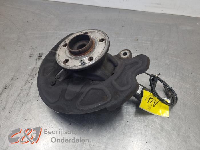 Moyeu de roue avant d'un Mercedes Vito, 3 mois de garantie, Utilisé, -, -