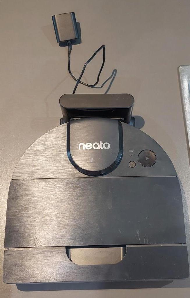 Neato Robotics D8 — aspirateur robot, Electroménager, Aspirateurs, Comme neuf, Aspirateur robot, Enlèvement ou Envoi
