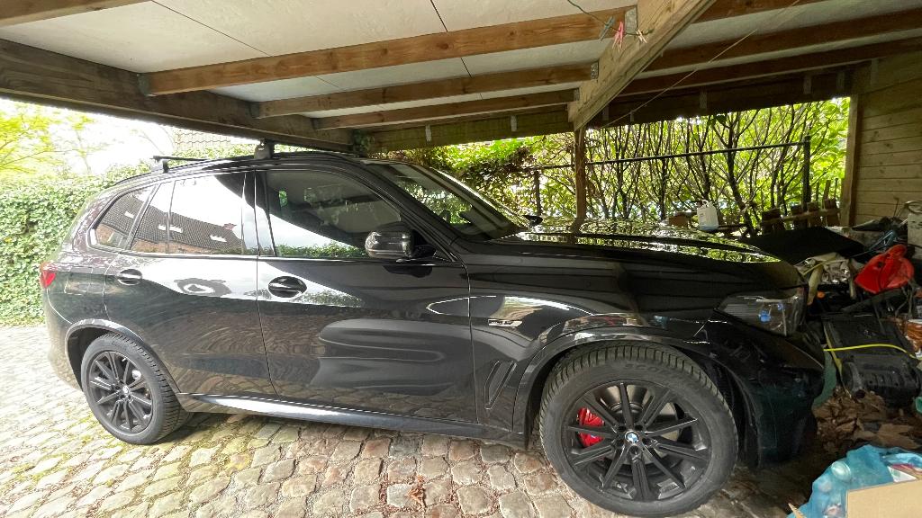 BMW X5 45e M Sport zwart full option (73000km), Auto's, BMW, Automaat, Leder, Dealer onderhouden, SUV of Terreinwagen