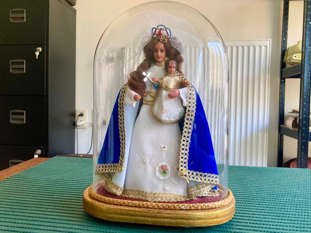 Glazen stolp met wassen Maria met kind, Antiek en Kunst, Ophalen