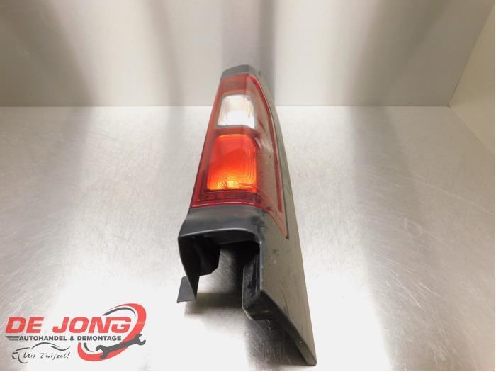 Achterlicht rechts van een Renault Trafic, Auto-onderdelen, Verlichting, Renault, Gebruikt, 3 maanden garantie, Ophalen of Verzenden