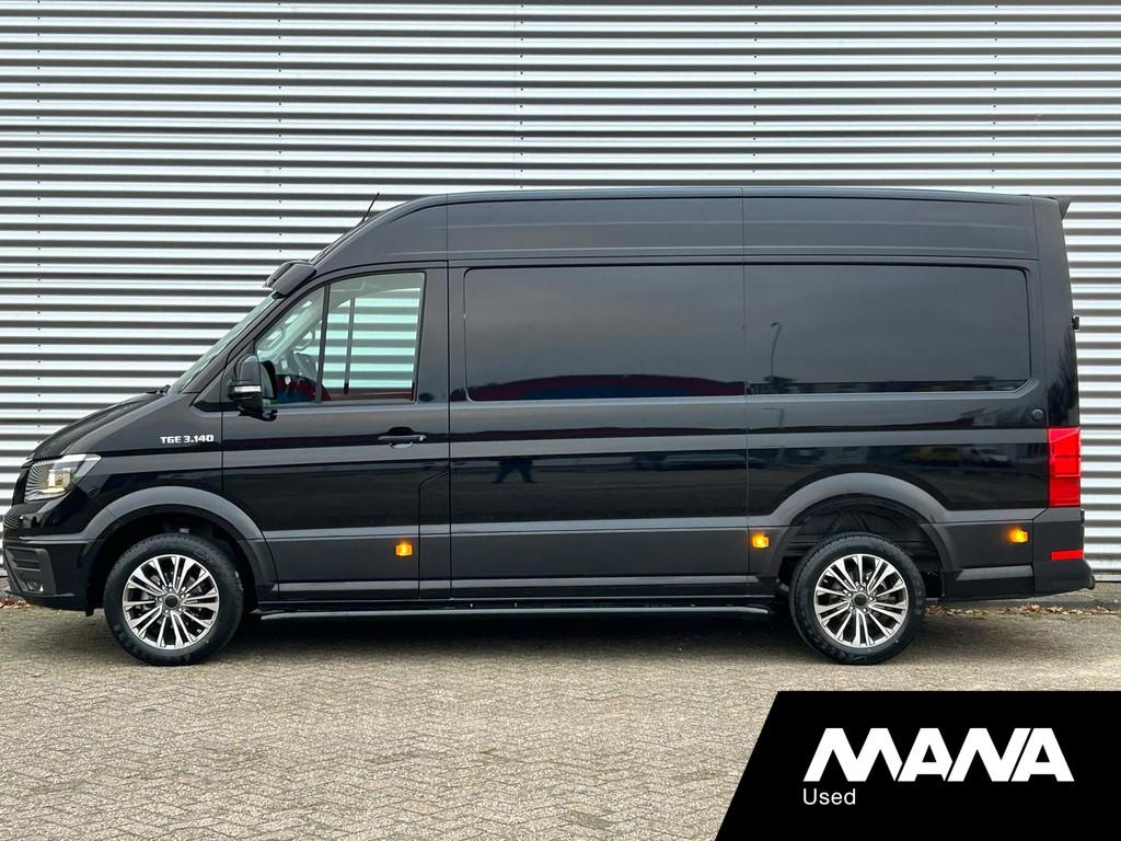 MAN TGE 3.140 L3H3 Automaat 140PK Zwart Black Lion Cruise co, Auto's, Gebruikt, Euro 6, 4 cilinders, Zwart