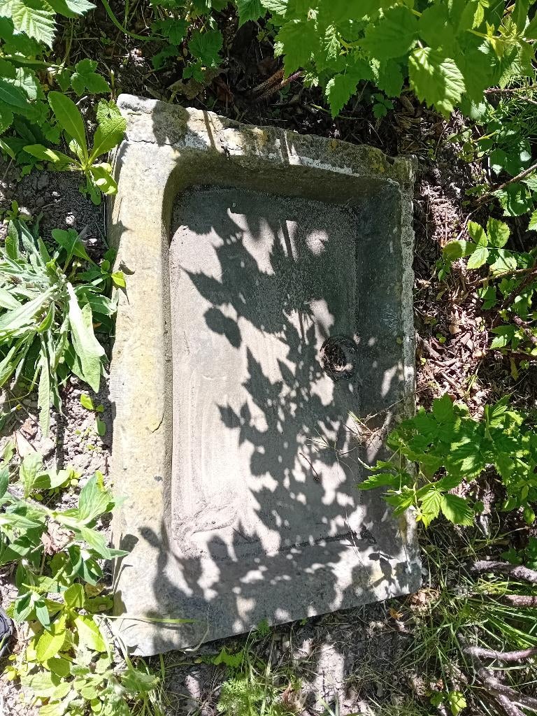 Uitgietbak in arduin, Ophalen, Steen, Gebruikt, Minder dan 30 cm