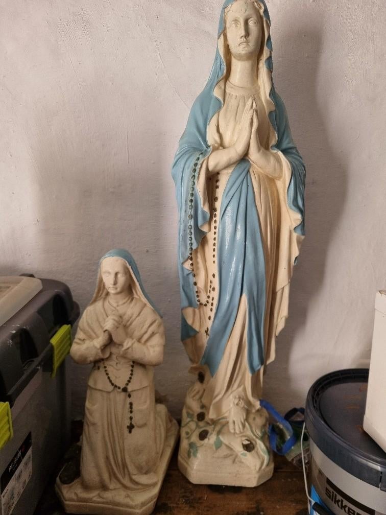 gipsen beeld heilige Maria en Bernadette, Antiek en Kunst, Ophalen