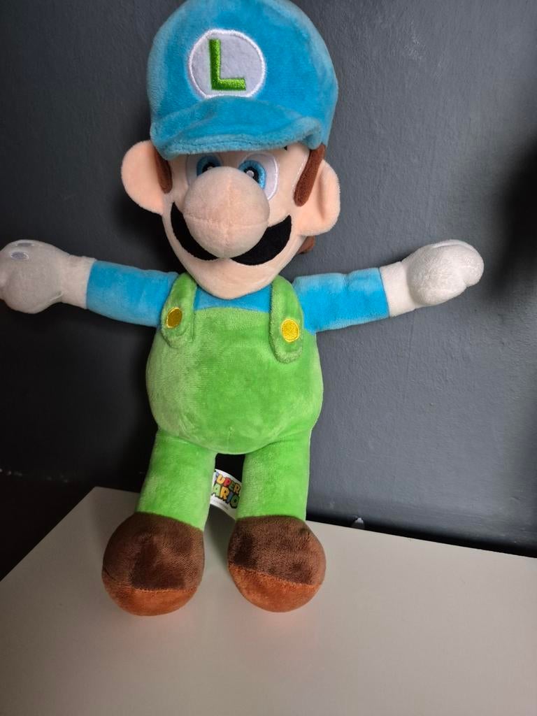 Knuffel luigi mario goede staat, Kinderen en Baby's, Speelgoed | Knuffels en Pluche, Ophalen of Verzenden
