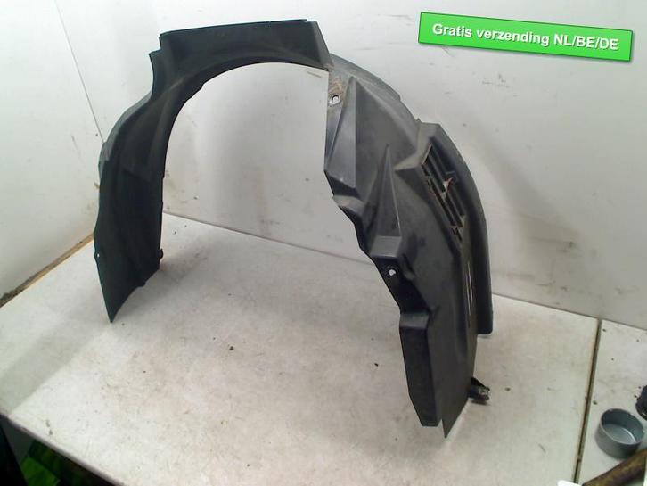 BINNENSPATSCHERM LINKS VOOR 500 / 595 / 695 (51820272), Auto-onderdelen, Carrosserie, Spatbord, Overige automerken, Voor, Links