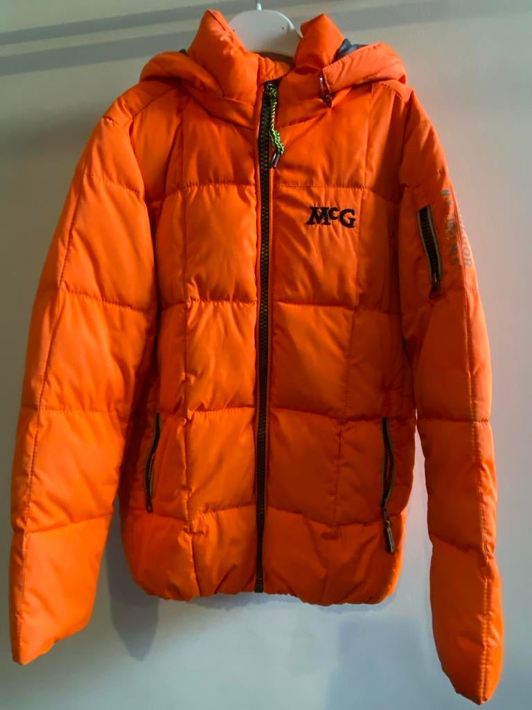 Veste rembourrée à capuche McGregor orange en taille 140, Enfants & Bébés, Vêtements enfant | Taille 140, Enlèvement ou Envoi