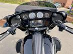 Harley Davidson Street Glide CVO, Motoren, 2 cilinders, Particulier, Toermotor, LED Verlichting