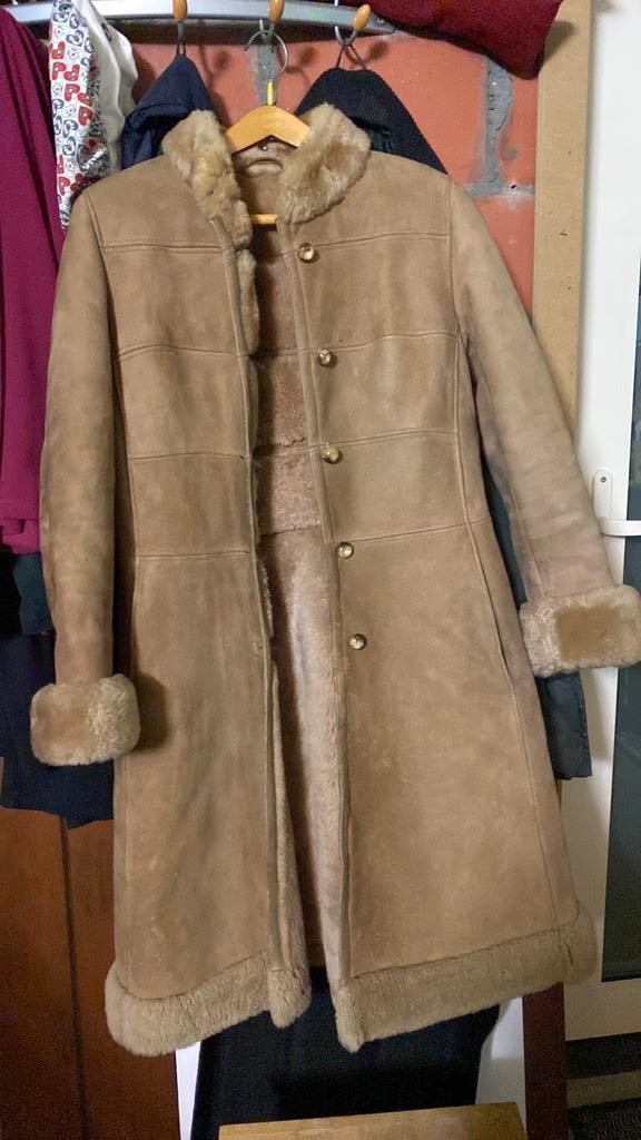 Echte mouton retourné maat 34, Ophalen, Zo goed als nieuw, Maat 34 (XS) of kleiner